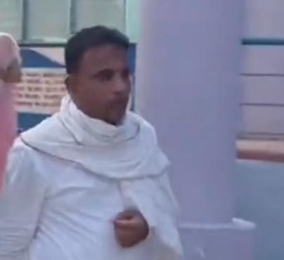 खगड़िया के परबत्ता CO दफ्तर में गुंडागर्दी,रंगदारी नहीं देने पर फाड़े दस्तावेज,दी जातिसूचक गाली,मुख्य आरोपी अनुज सिंह गिरफ्तार,3 फरार,SC/ST एक्ट समेत गंभीर धाराओं में FIR