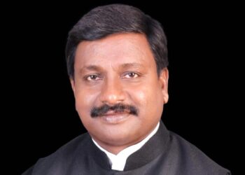 “दिशा बैठक में गरजे विधायक बबलू मंडल, विकास कार्यों में लापरवाही पर जीरो टॉलरेंस; आरओबी, सड़क, ड्रेनेज, स्वास्थ्य, शिक्षा और रोजगार पर अधिकारियों को सख्त निर्देश”