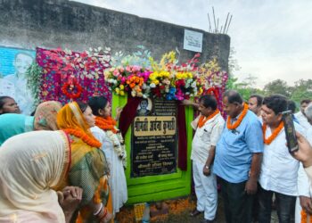 खगड़िया:शेखपुरा को मिली ₹20.41 लाख की बड़ी सौगात, नगर सभापति अर्चना कुमारी ने सड़क एवं आरसीसी नाला निर्माण योजना का किया भव्य शिलान्यास, वर्षों पुरानी जलजमाव और बदहाल सड़क की समस्या अब होगी खत्म