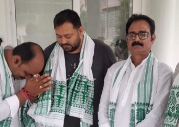 राजद सुप्रीमो लालू प्रसाद यादव व राष्ट्रीय कार्यकारी अध्यक्ष तेजस्वी यादव से मिले युवा राजद बिहार के प्रदेश महासचिव नीरज यादव, खगड़िया संगठन की मजबूती पर हुई अहम चर्चा